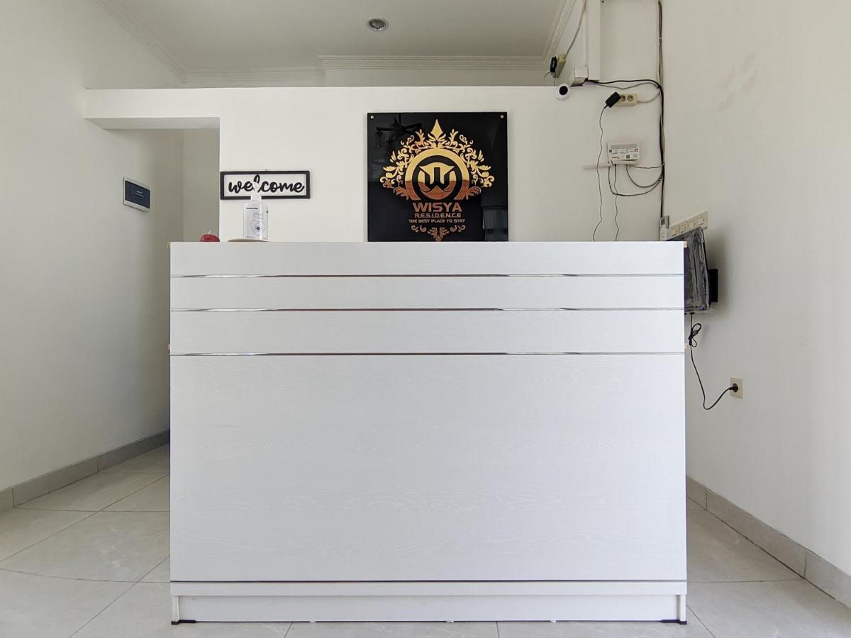 Hotel Reddoorz Syariah Near Jalan Caman Raya Bekasi Exterior foto